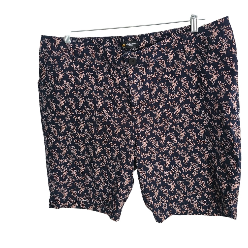 Lee Plus Regular Fit Mid Rise Shorts Navy Pink Floral Ditsy Print 20W‎ Medium